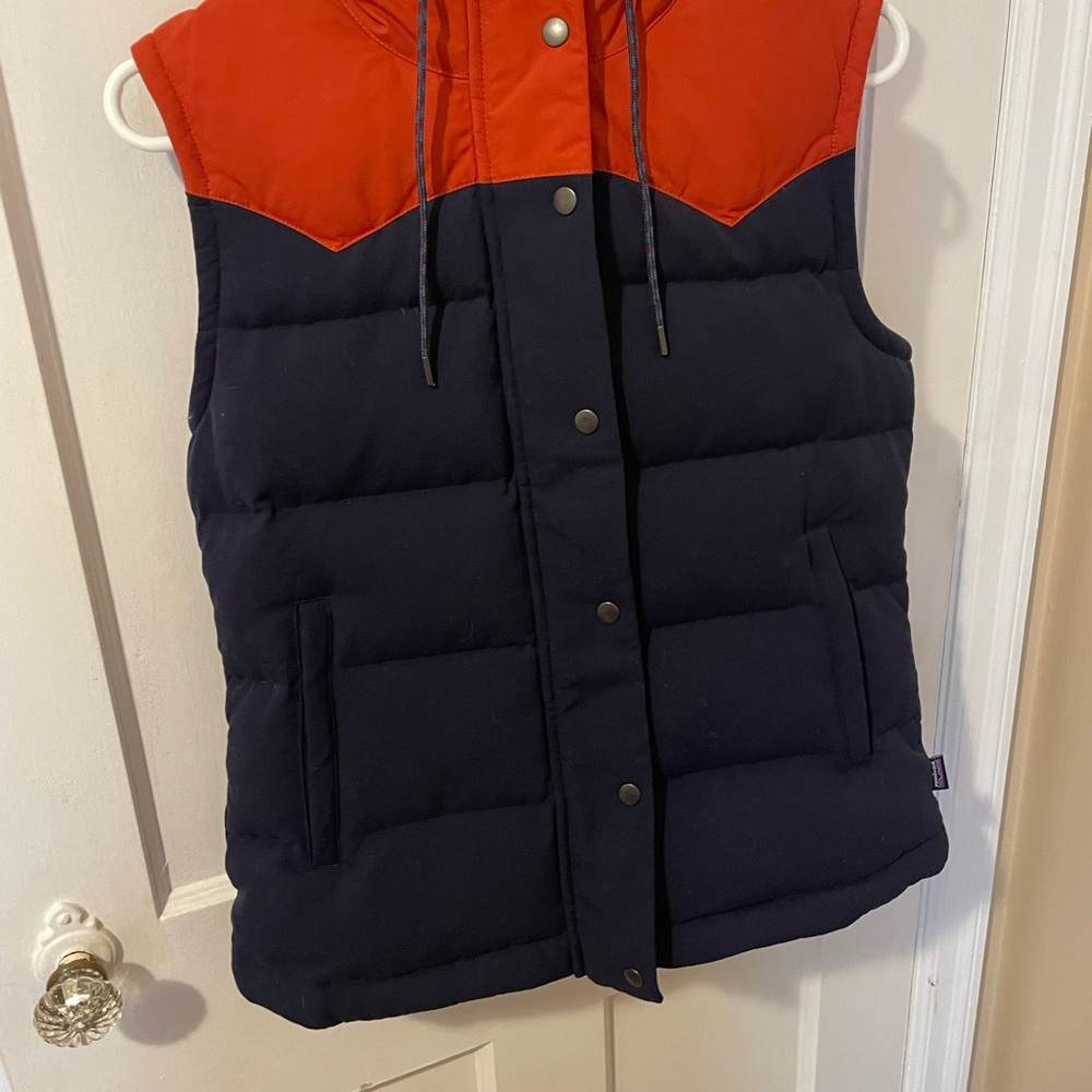 NWT Patagonia Bivy Vest Navy Orange